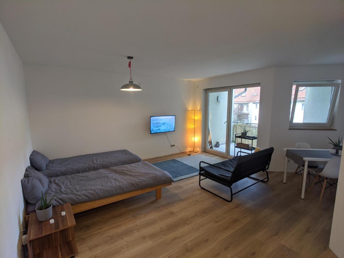 Ideales Messe Appartment 15Min Fahrtweg Kirchheim unter Teck Exterior foto